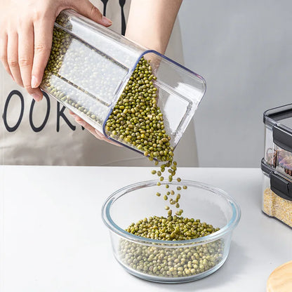 2/4 PCS Sealed Jar Containers Sets  (Stackable)